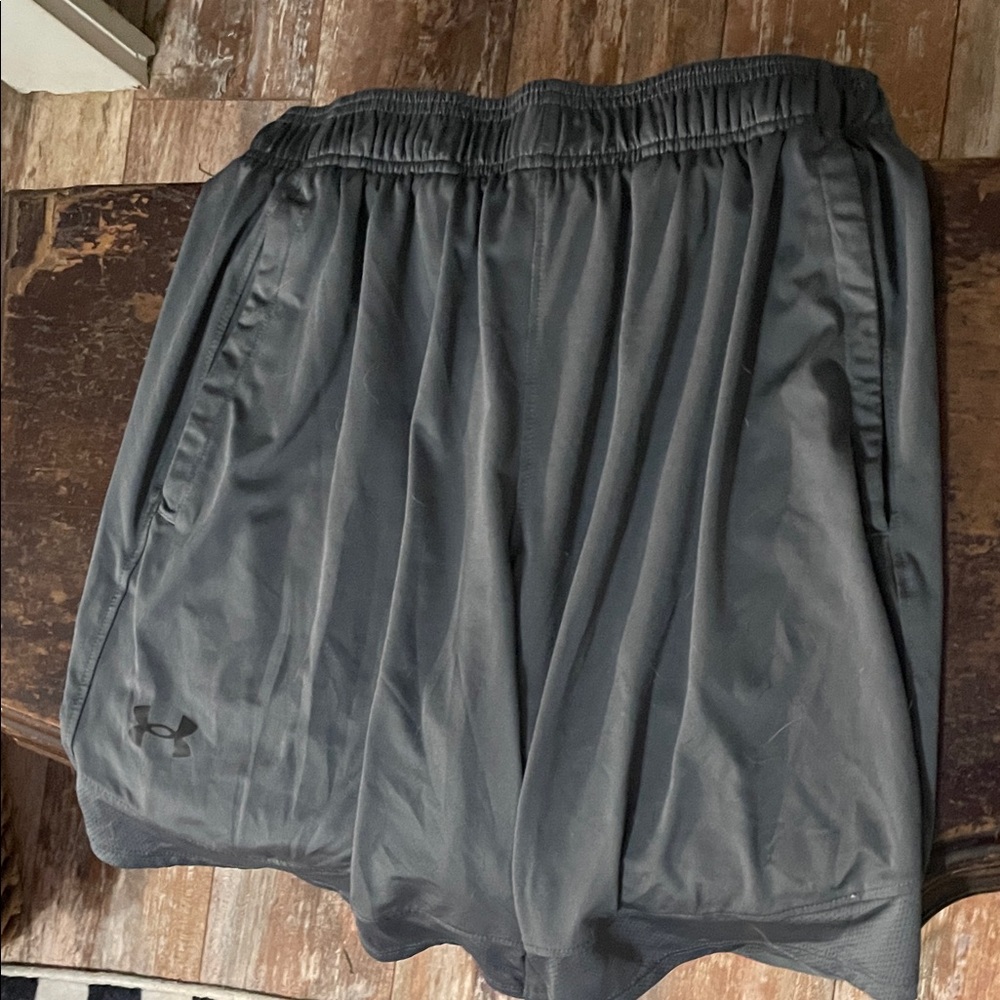 Under Armour Men's Dark Gray Athletic Shorts
